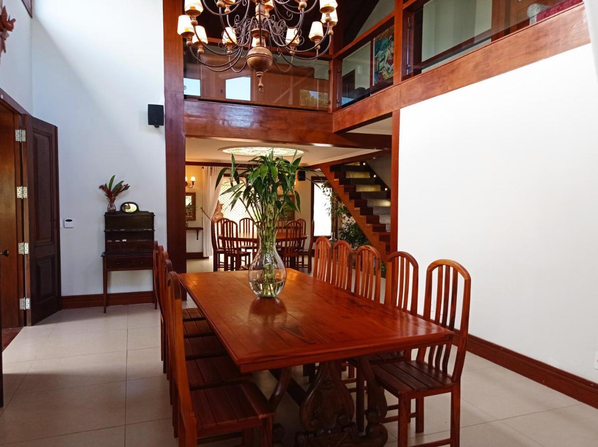 فيلا كابو فريوفي Casa Por Do Sol - Hospedagem De Luxo المظهر الخارجي الصورة